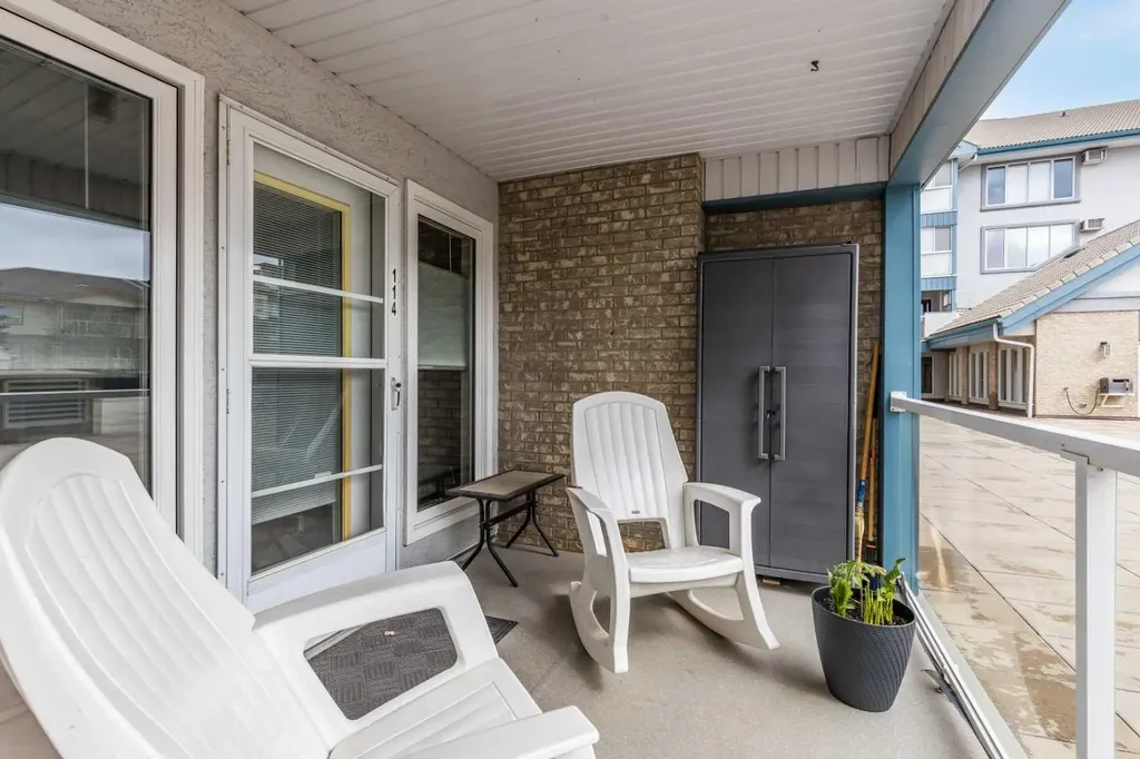 1535 Southview Drive SE Medicine Hat AB T1B4H8