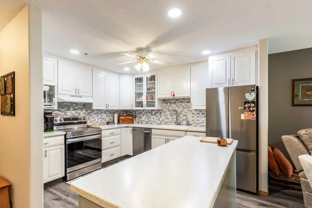 1535 Southview Drive SE Medicine Hat AB T1B4H8