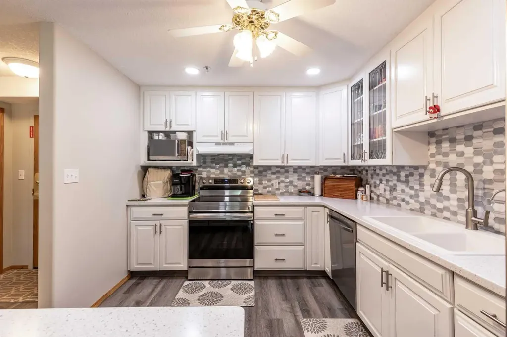 1535 Southview Drive SE Medicine Hat AB T1B4H8