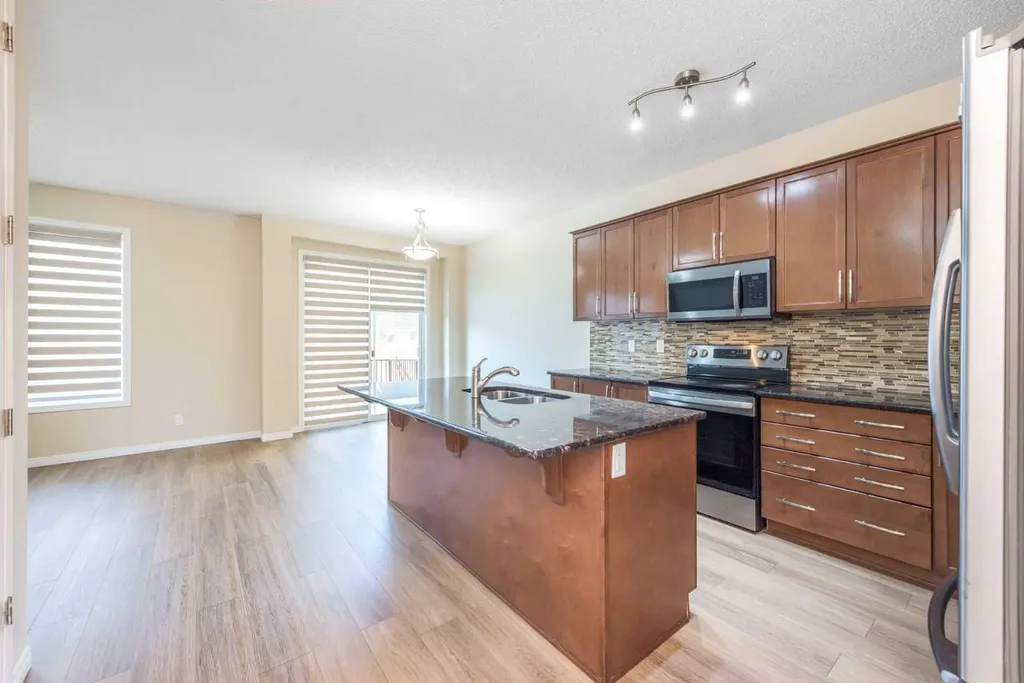 28 Cityscape Gardens NE Calgary AB T3N 0N7