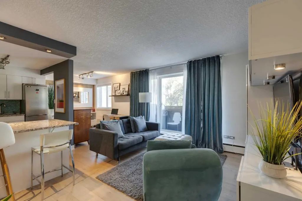 1904 10 Street SW Calgary AB T2T 3G1