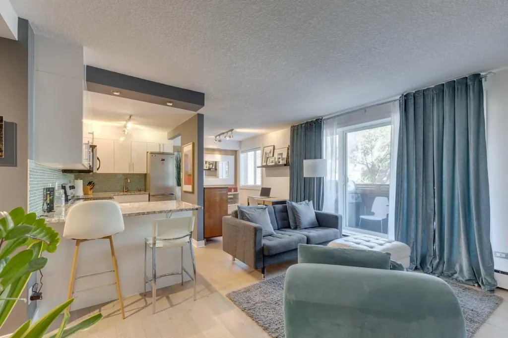 1904 10 Street SW Calgary AB T2T 3G1