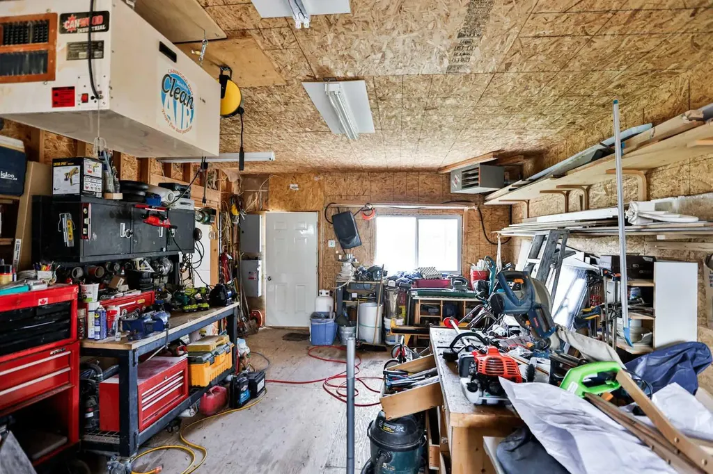 222 Centre Street Lomond AB T0L 1G0