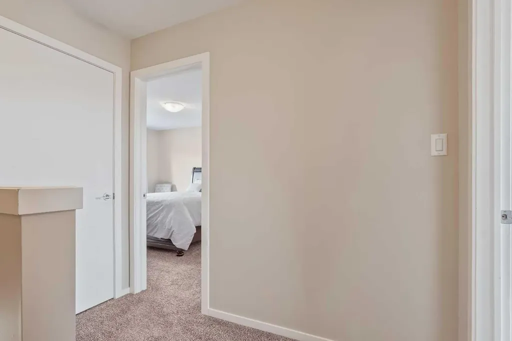 422 Highlands Boulevard W Lethbridge AB T1J 5K5
