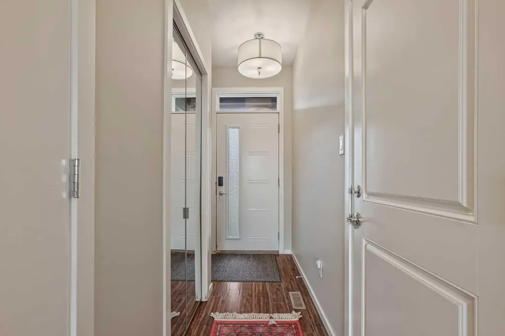 422 Highlands Boulevard W Lethbridge AB T1J 5K5