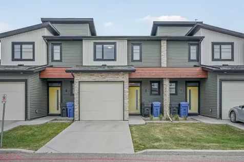 422 Highlands Boulevard W Lethbridge AB T1J 5K5