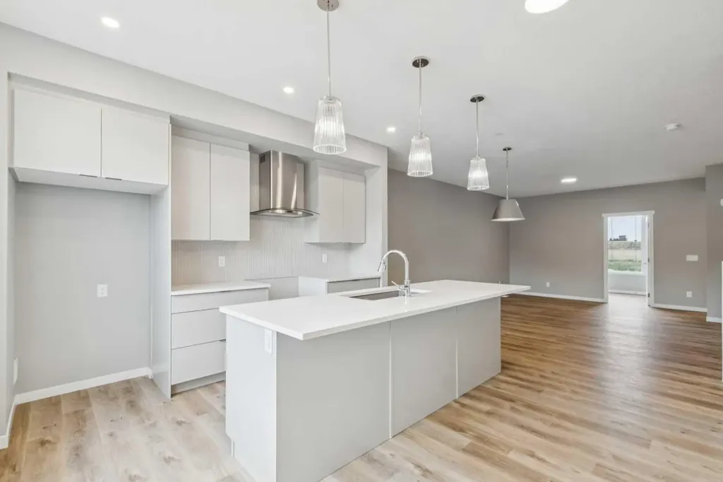 75 Hotchkiss Way SE Calgary AB T3S 0V2
