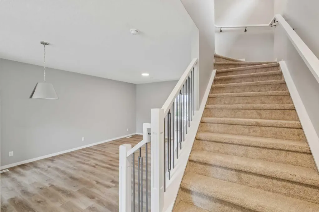 75 Hotchkiss Way SE Calgary AB T3S 0V2