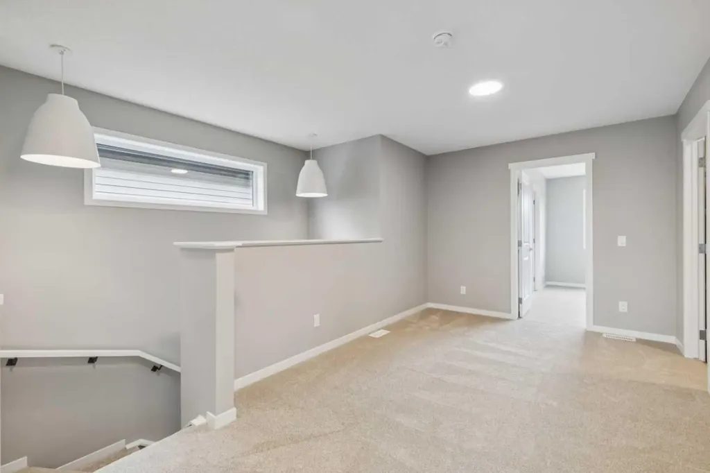 75 Hotchkiss Way SE Calgary AB T3S 0V2