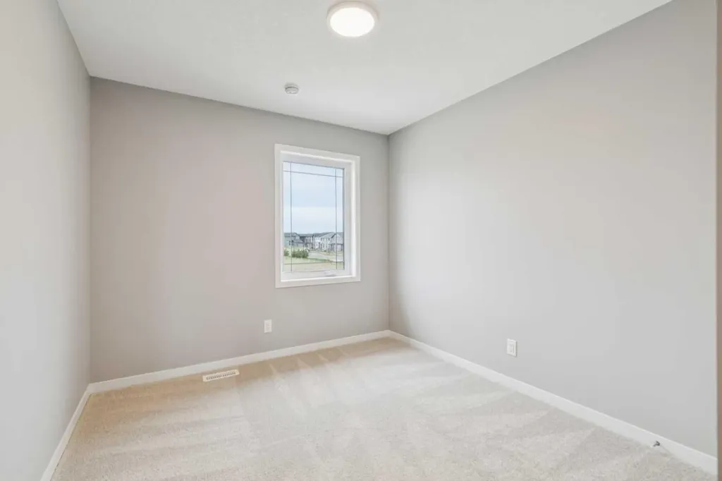 75 Hotchkiss Way SE Calgary AB T3S 0V2