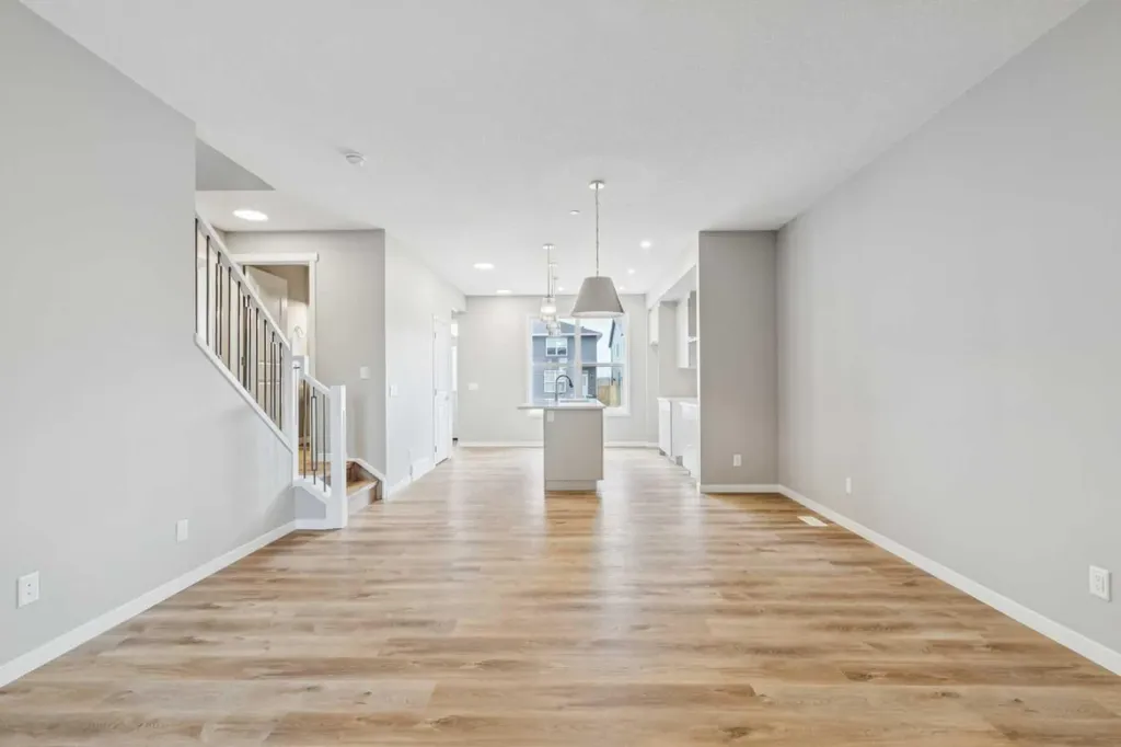75 Hotchkiss Way SE Calgary AB T3S 0V2