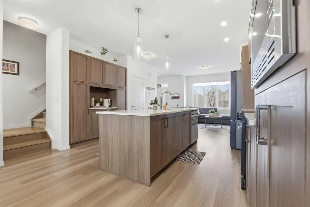 224 South Point Greenway SW Airdrie AB T4B5J3
