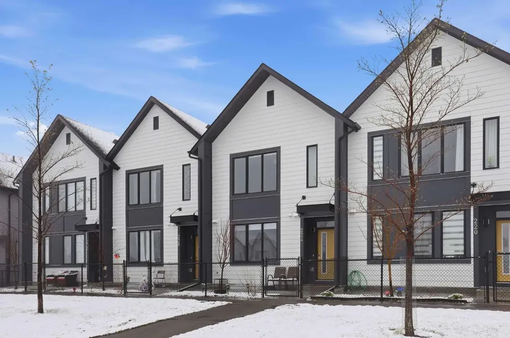 224 South Point Greenway SW Airdrie AB T4B5J3