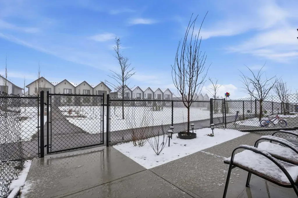 224 South Point Greenway SW Airdrie AB T4B5J3