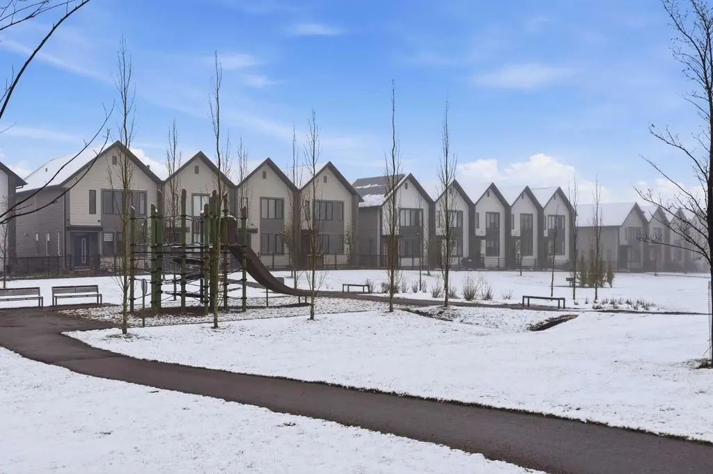 224 South Point Greenway SW Airdrie AB T4B5J3