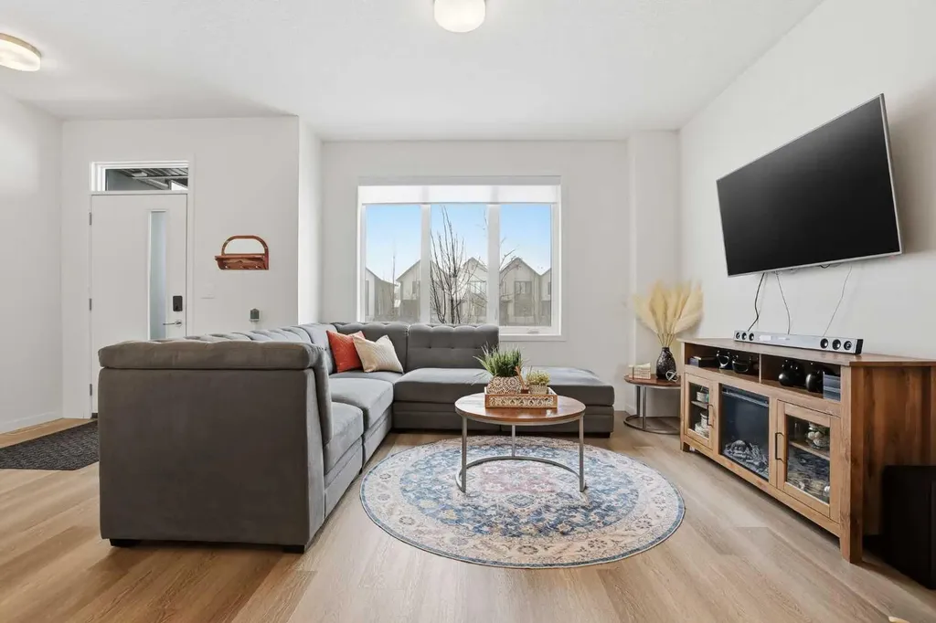 224 South Point Greenway SW Airdrie AB T4B5J3