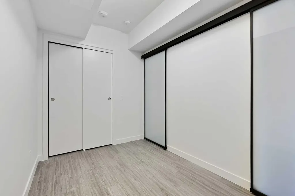 730 2 Avenue SW Calgary AB T2P 1R8
