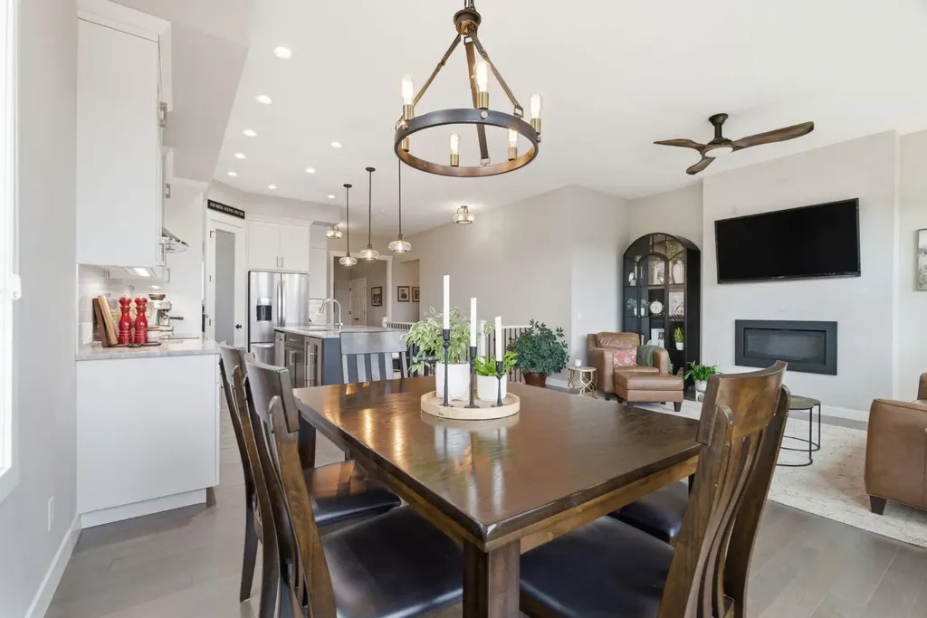 51 Mist Mountain Rise Okotoks AB T1S 5R4