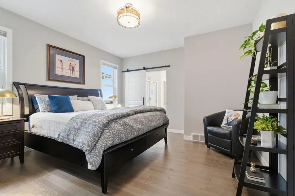 51 Mist Mountain Rise Okotoks AB T1S 5R4