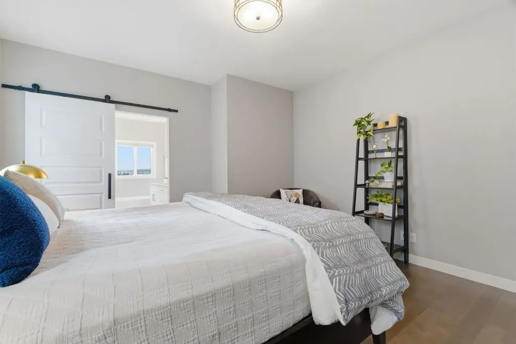 51 Mist Mountain Rise Okotoks AB T1S 5R4