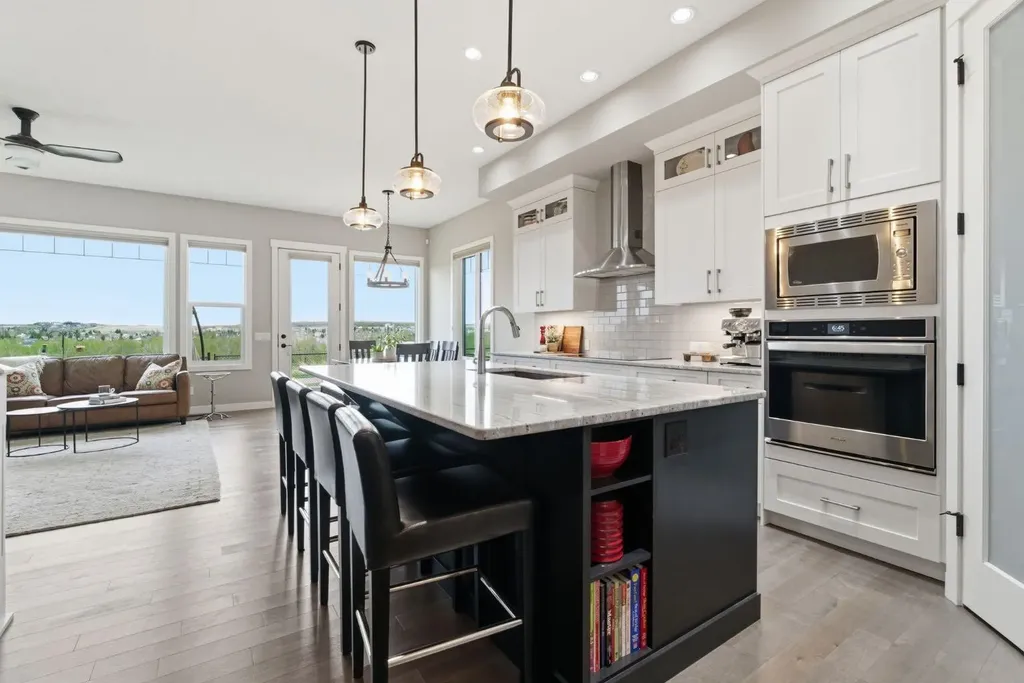 51 Mist Mountain Rise Okotoks AB T1S 5R4