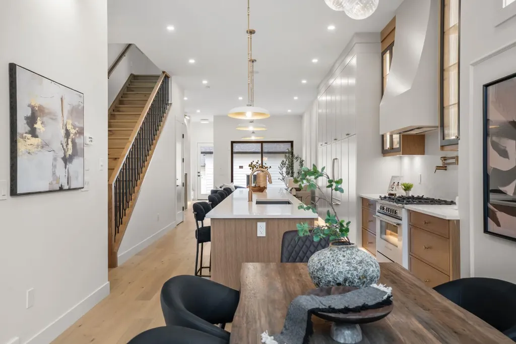 510 29 Avenue NW Calgary AB T2M 2M5