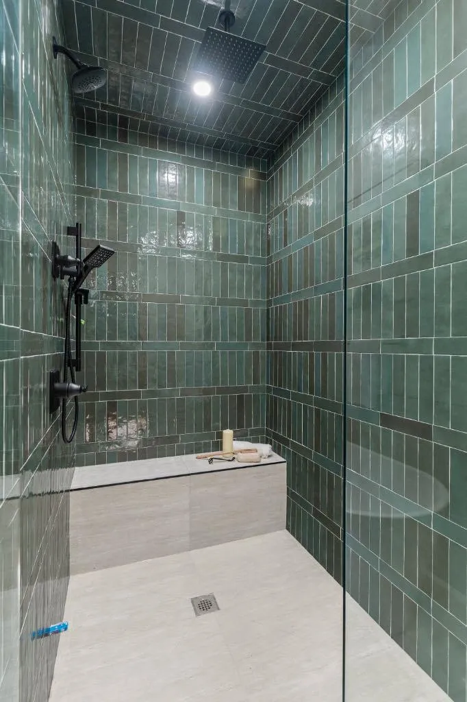 510 29 Avenue NW Calgary AB T2M 2M5