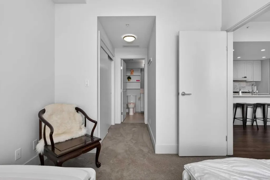 46 9 Street NE Calgary AB T2E 7Y1