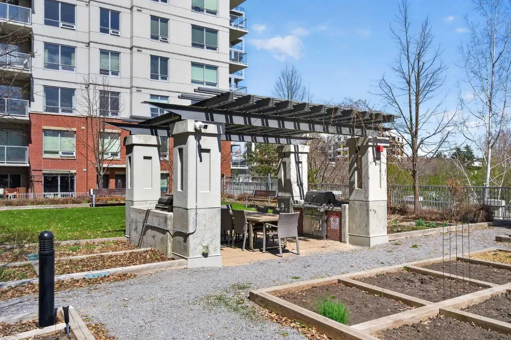 46 9 Street NE Calgary AB T2E 7Y1