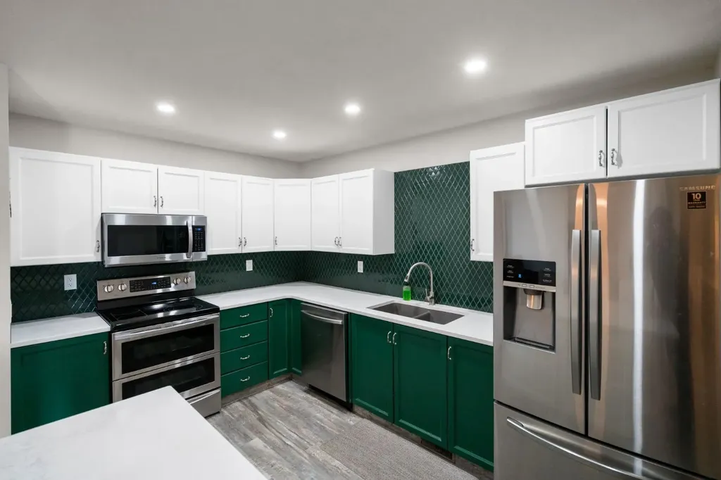 3936 56a Street Close Camrose AB T4V4L1