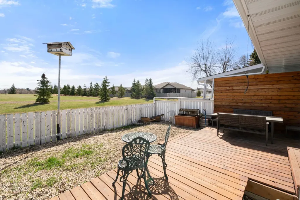 3936 56a Street Close Camrose AB T4V4L1