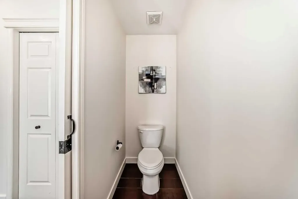 262 Coventry Court NE Calgary AB T3K 5E8