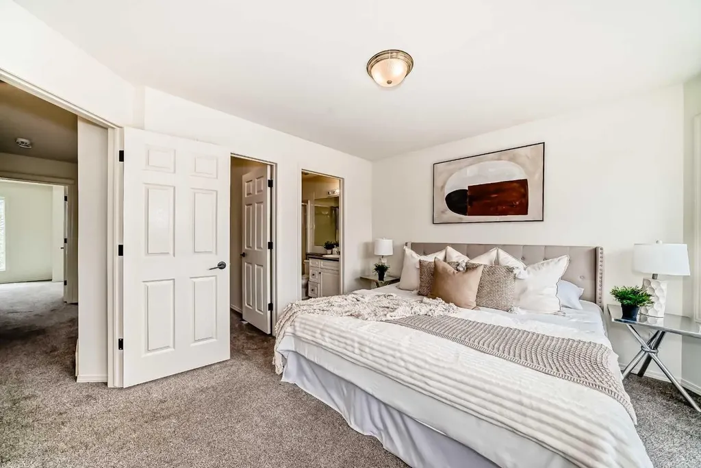 262 Coventry Court NE Calgary AB T3K 5E8