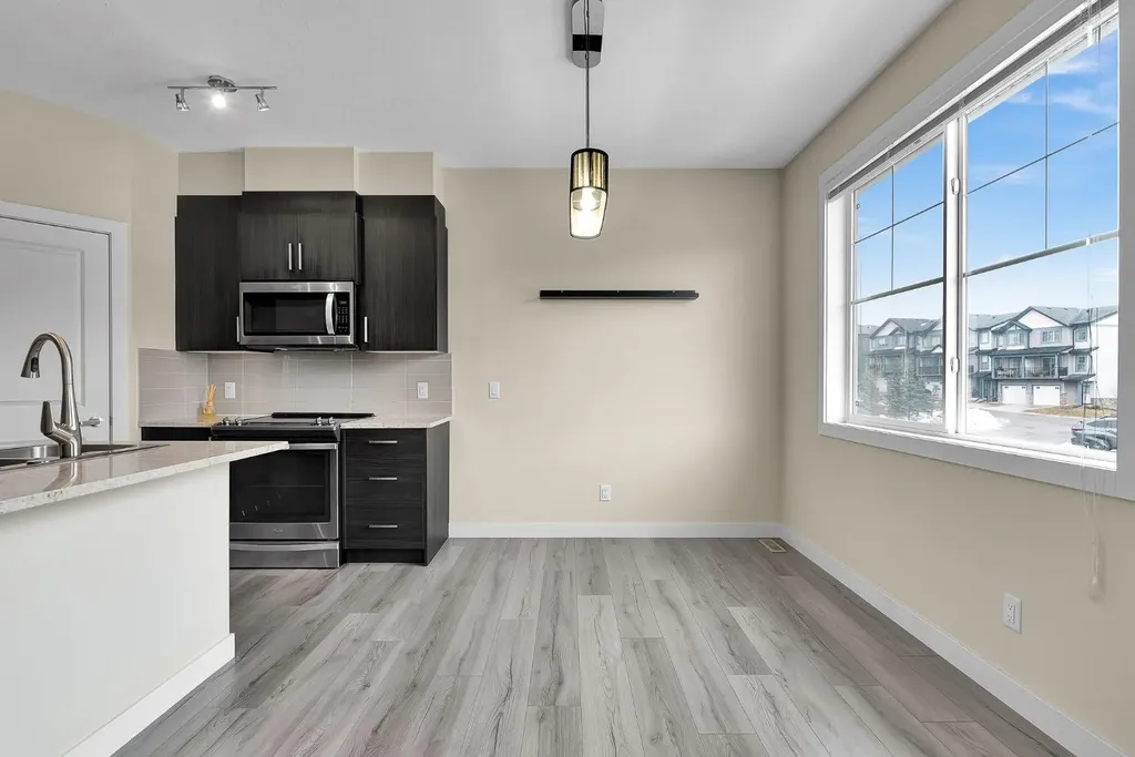 249 Sage Hill Grove NW Calgary AB T3R0Z8