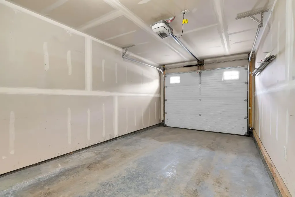 249 Sage Hill Grove NW Calgary AB T3R0Z8