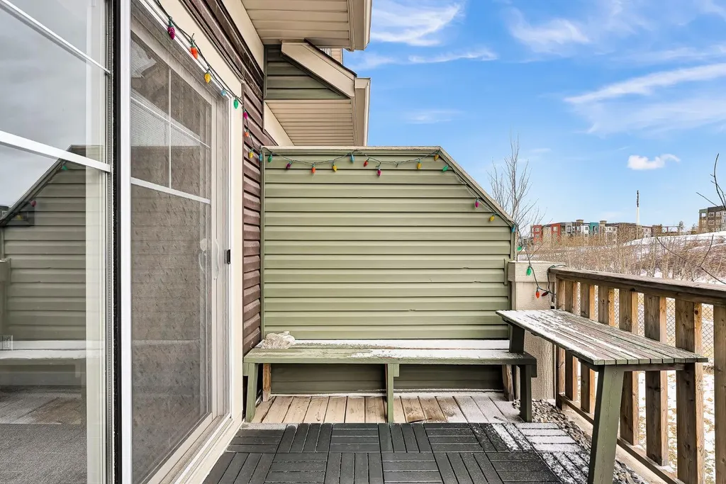 249 Sage Hill Grove NW Calgary AB T3R0Z8