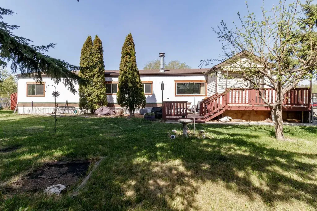 5344 76 Street Red Deer AB T4P 2A6