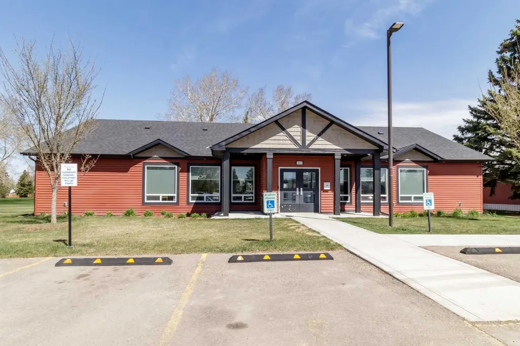 5344 76 Street Red Deer AB T4P 2A6