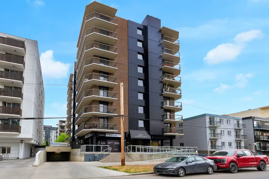 215 14 Avenue SW Calgary AB T2R 0M2