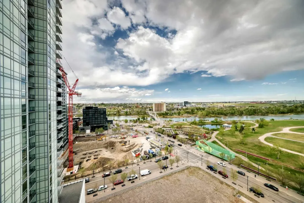 624 8 Avenue SE Calgary AB T2G 1S5