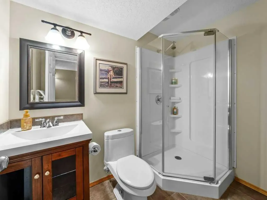 108 Pantego Rise NW Calgary AB T3K 6J3