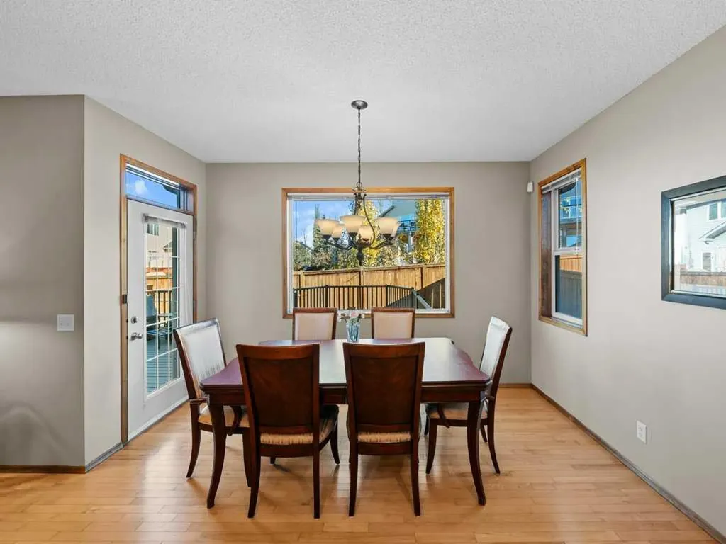 108 Pantego Rise NW Calgary AB T3K 6J3