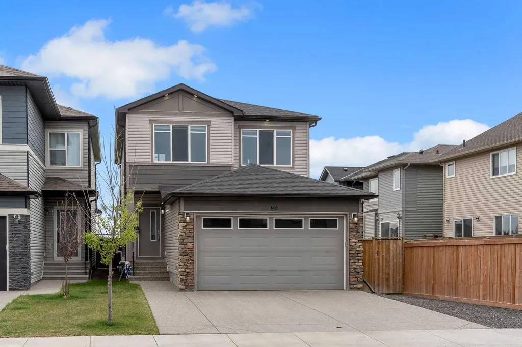 152 Savanna Way NE Calgary AB T3J0Z9