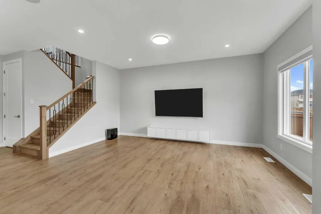 152 Savanna Way NE Calgary AB T3J0Z9