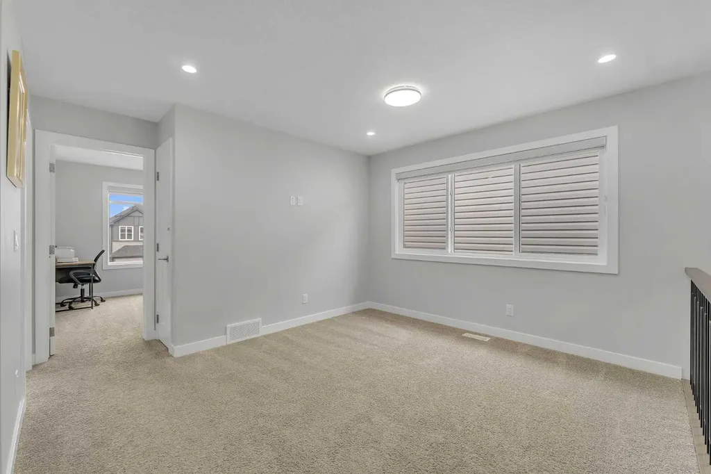 152 Savanna Way NE Calgary AB T3J0Z9