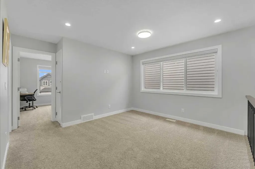 152 Savanna Way NE Calgary AB T3J0Z9