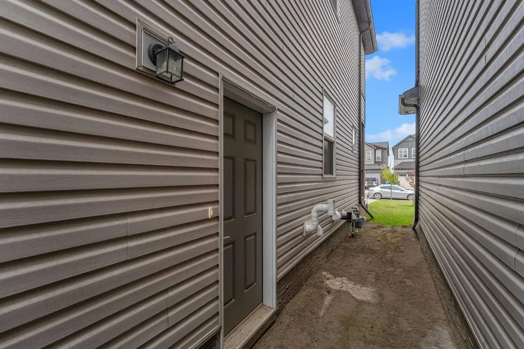 152 Savanna Way NE Calgary AB T3J0Z9