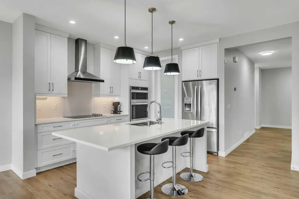 152 Savanna Way NE Calgary AB T3J0Z9