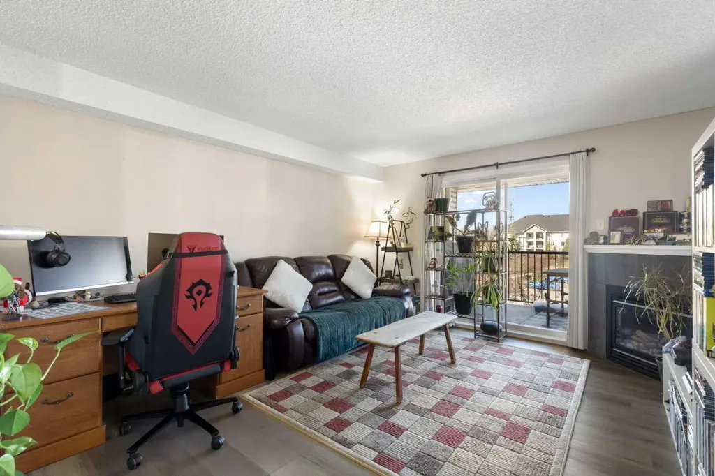 2371 Eversyde Avenue SW Calgary AB T2Y 5B8
