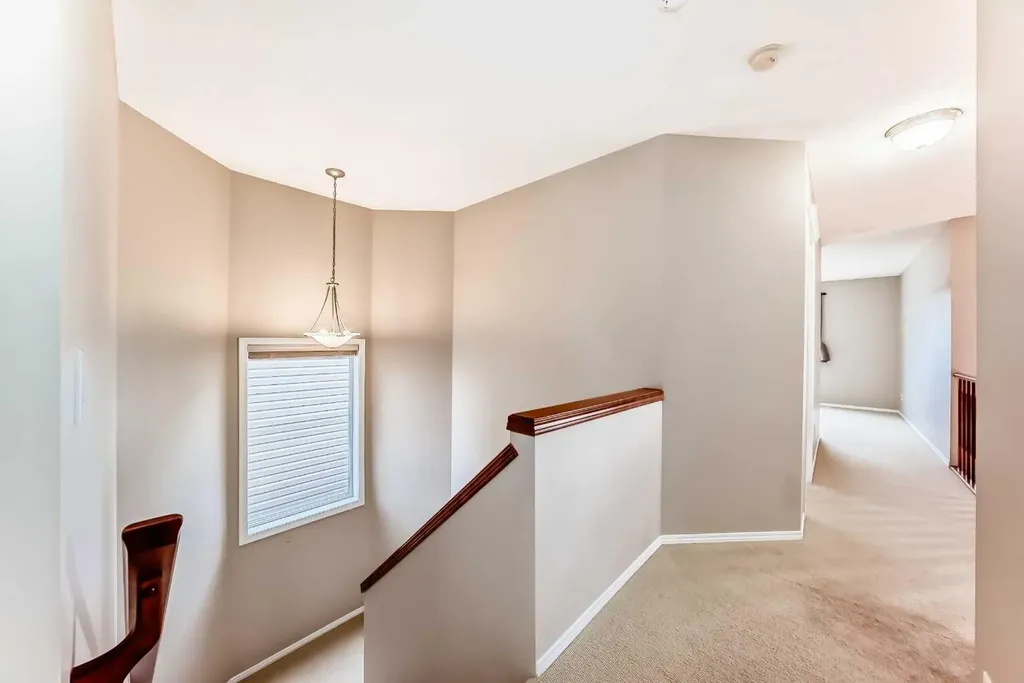 80 Eversyde Way SW Calgary AB T2Y4V5